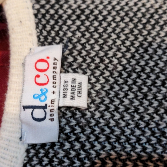 Black and White Check Cardigan/Cape - Picture 3 of 7